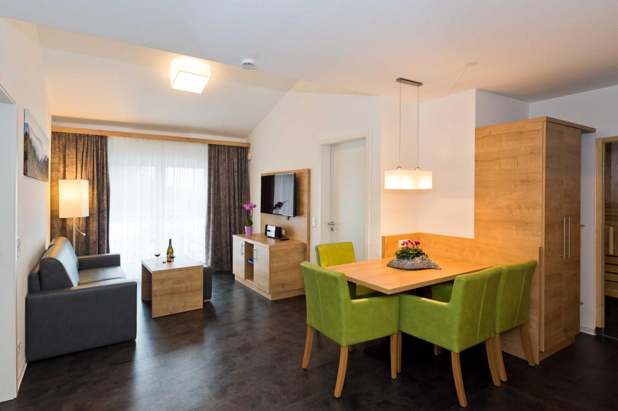 H&P Touristik Residenz Grafenmatt Gra-3-1 Apartment Фелдберг Екстериор снимка